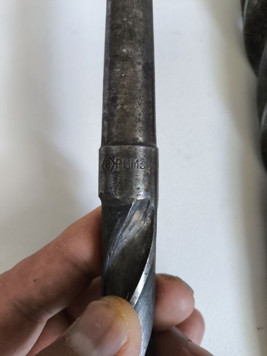 Продам Советские сверла. 2 ШТ.