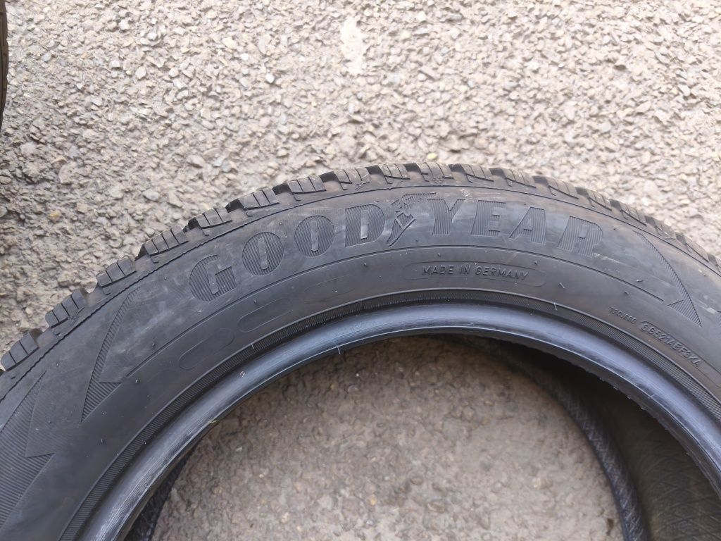 205/55/16" 2бр Good year ultra grip 9,dot1818,7-8mm