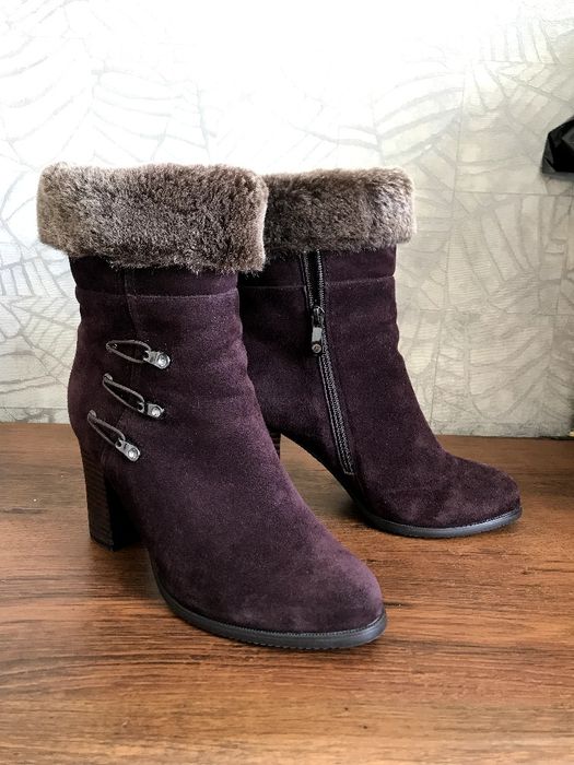 Ботильоны зимние на натуральном меху 39 размер