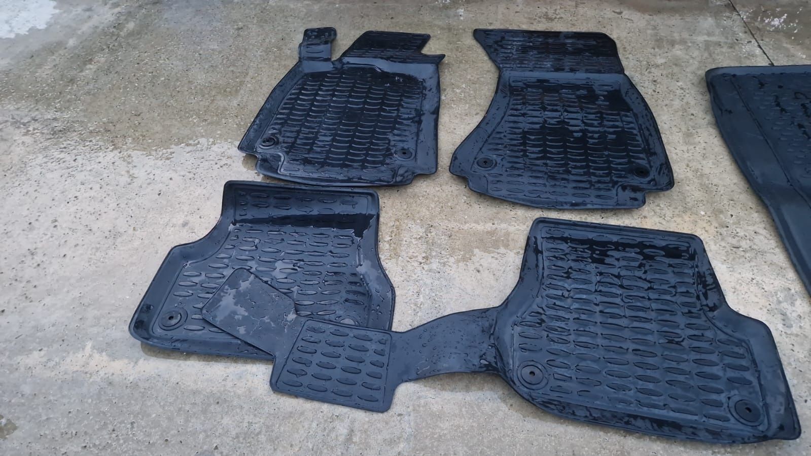 Set covorase/presuri dedicate audi a6 c7