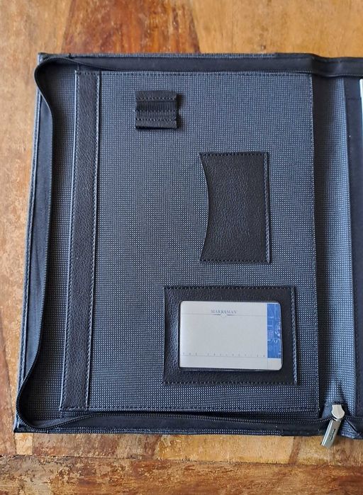 папка луксозна за документи черна с цип Марксман Marksman Размер А4