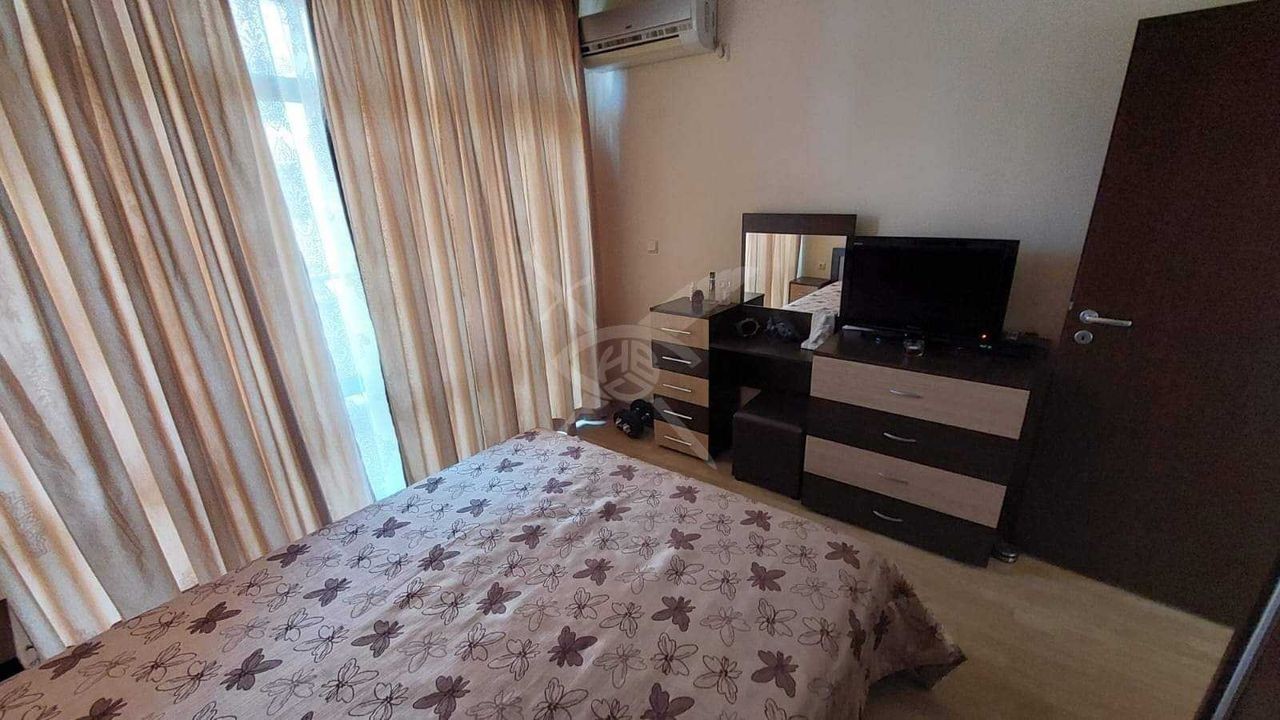 Продава се Тристаен апартамент в к.к. Слънчев бряг - 106 кв.м за 991 €/кв.м - Снимка #5