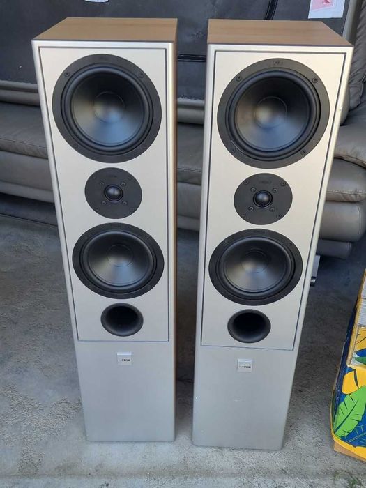 тонколони Canton LE 107