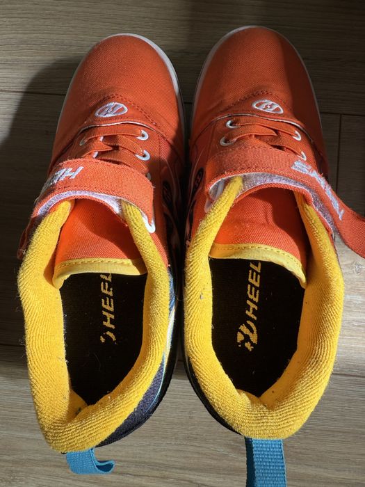 Adidasi cu role Heelys, marimea 36.5 (23 cm)