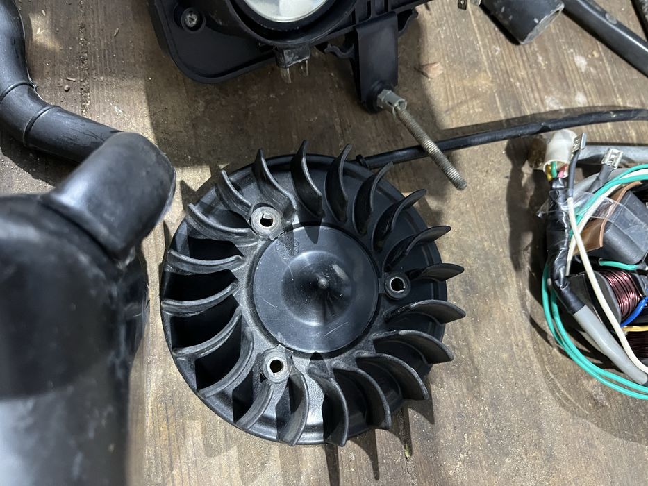 Piese scuter piaggio tyhpoon originale