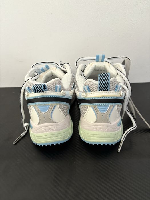 off white be right back