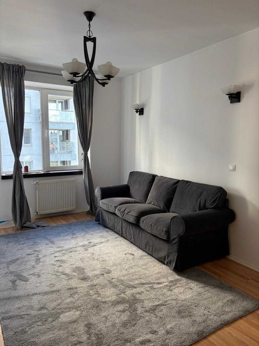 Închiriere apartament 3 camere – Rose Garden