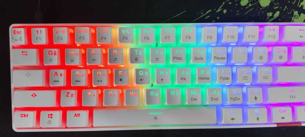 Продам игровую клавиатуру