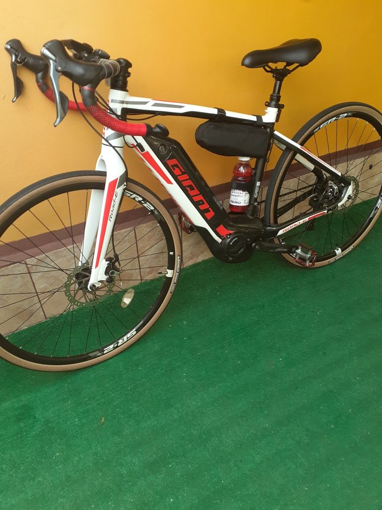 Bicicleta electrica giant