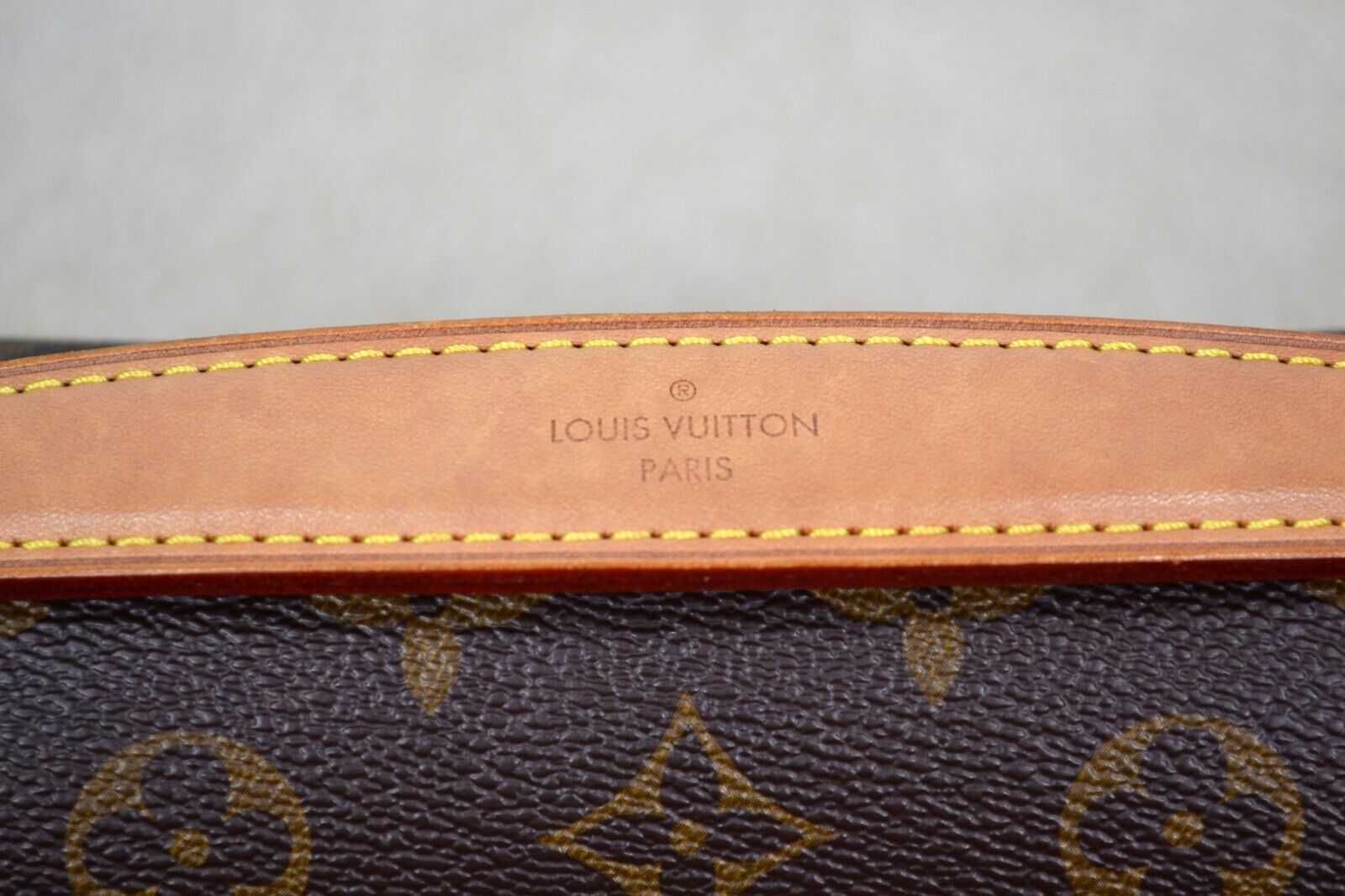 Cумка Louis Vuitton Pochette Metis