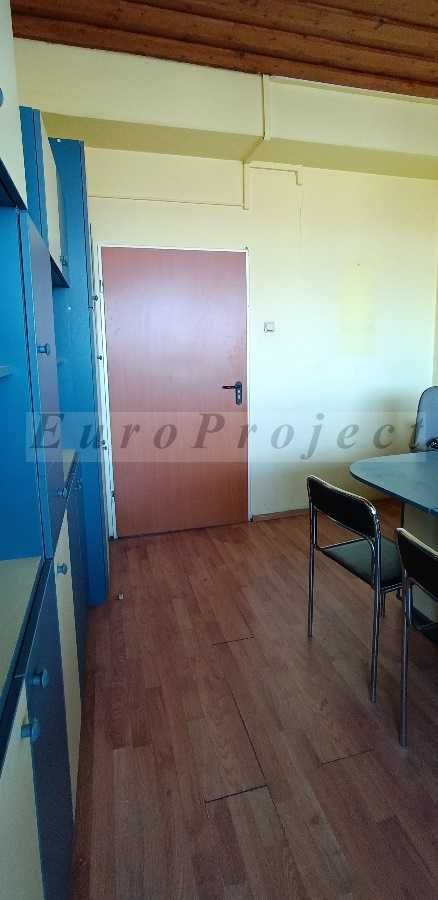 Дава се под наем Офис в Бургас, Център - 20 кв.м за 96.9 € - Снимка #3