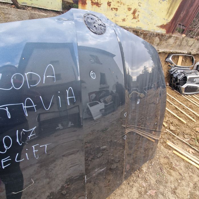 Skoda Octavia 2017 face lift преден капак