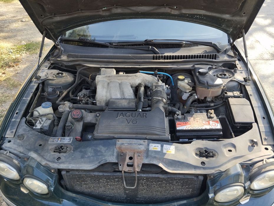 Dezmembrari  Jaguar X-TYPE (CF1)  2001  > 2009 2.5 V6 tractiune integ