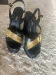 Sandale cu platforma
