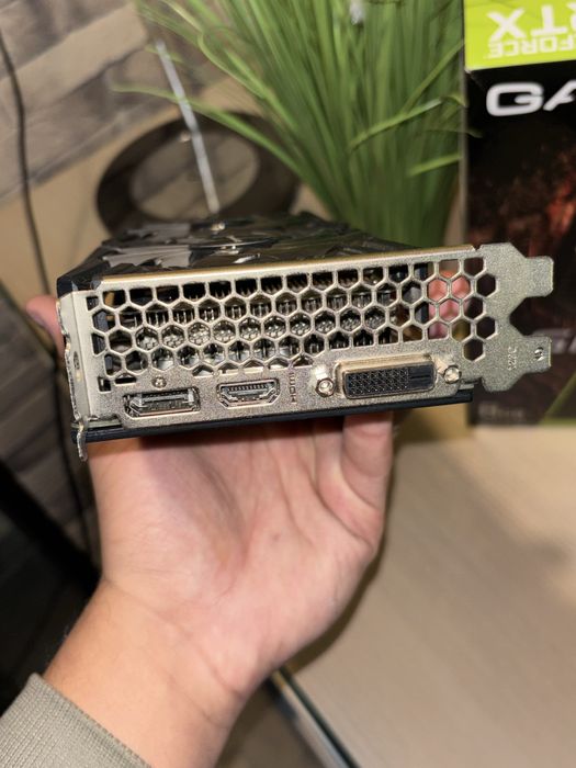 RTX 2060 super 8gb GDDR6