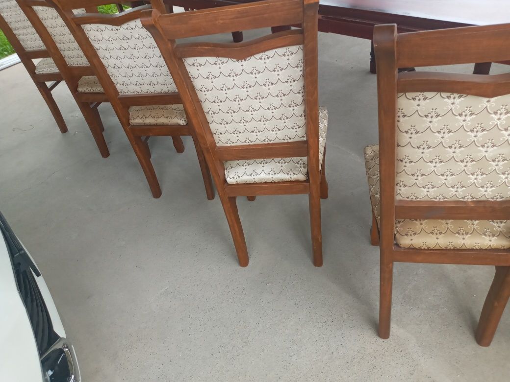 Стол   2 м +2 м,стулья 14 штук.