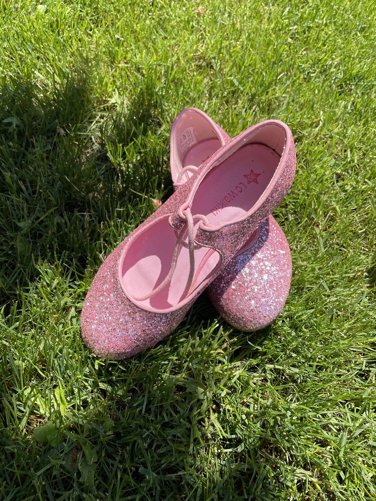 Pantofi roz cu sclipici