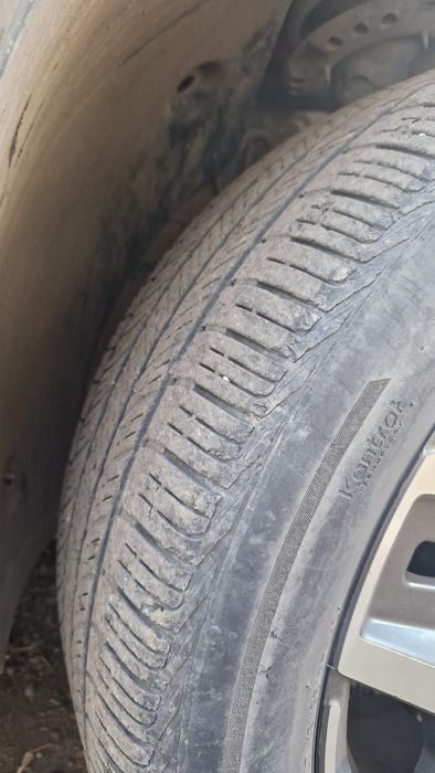 Hankook 235/55 R19