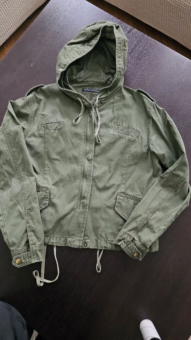 Jachetă kaki Brandy Melville