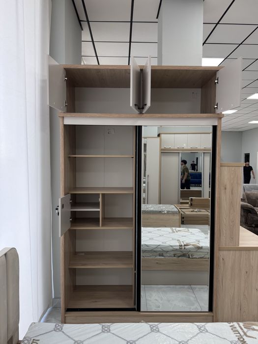 Viola shkaf yosh oyla uchun juda zor  Premium sifat