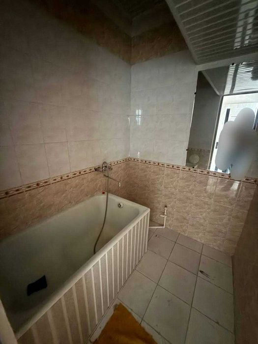 СРОЧНО !! Продается квартира в Яшнабаде 2/1/4 ( 47 кв/м ) Авиасозлар 3