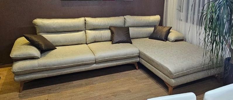 Продавам чисто нов ъглов диван