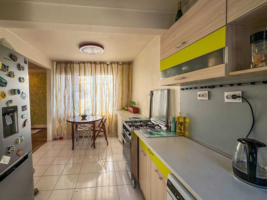 Продава се Къща в Българово - 280000 кв.м за 1 €/кв.м - Снимка #5