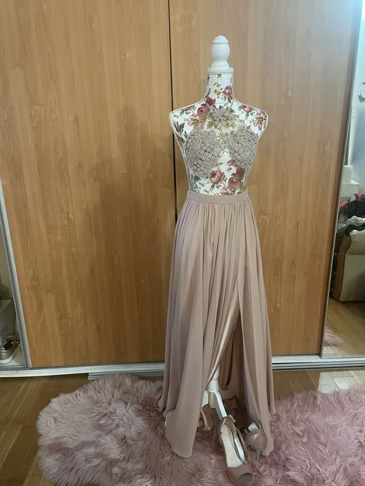 Rochii de ocazie , elefante