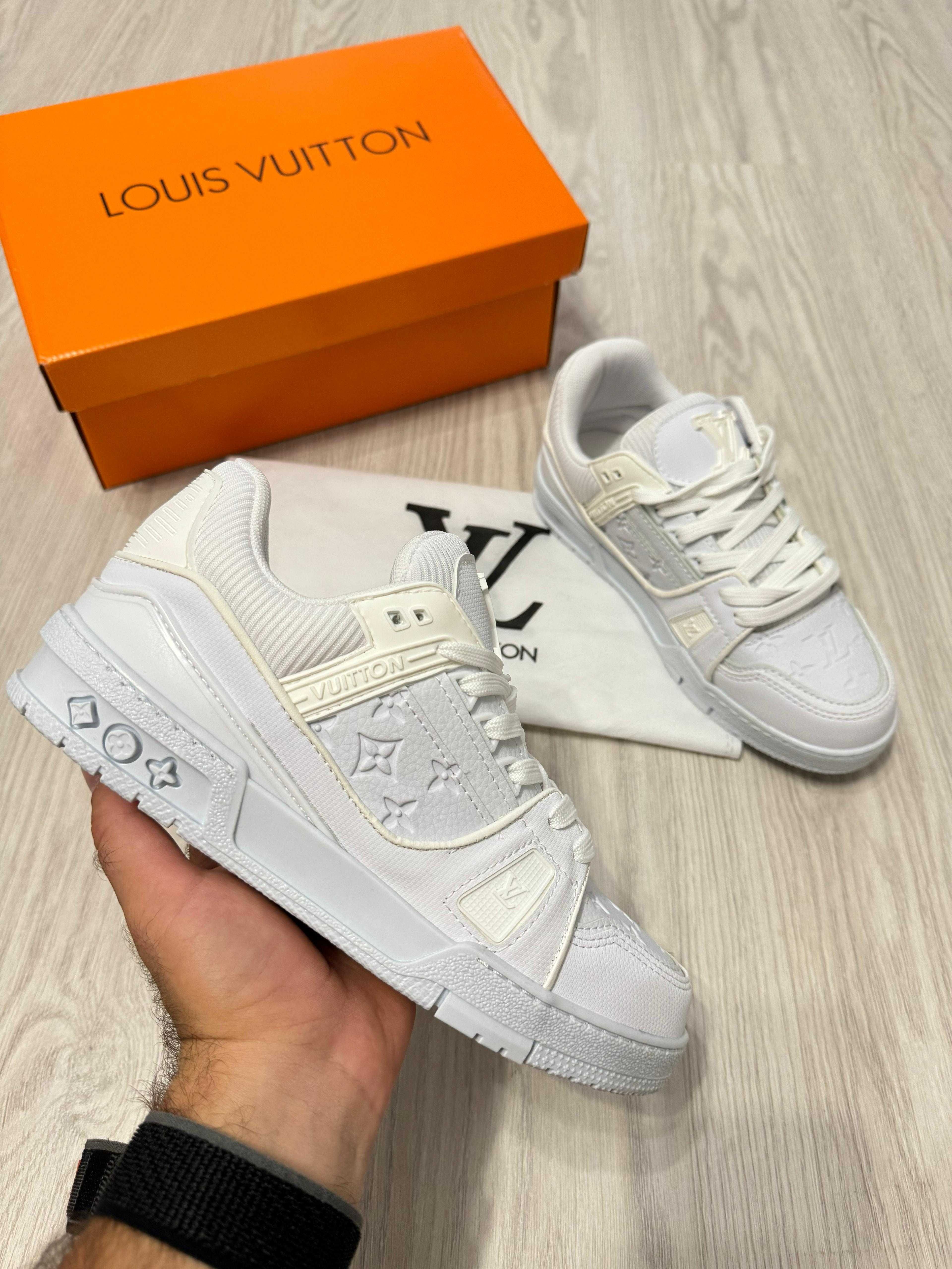 LOUIS Vuitton White 36-45 - Lichidare stoc