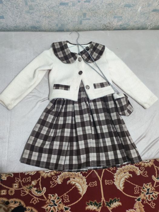 Кизлар куйлакчаси сотилади