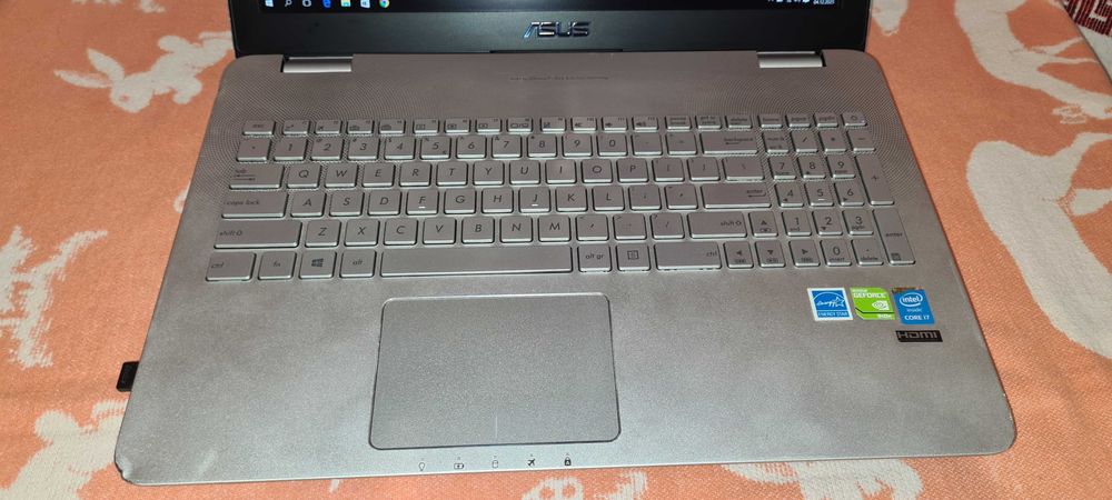 ASUS i7 cu 8 gb ram = 500 lei