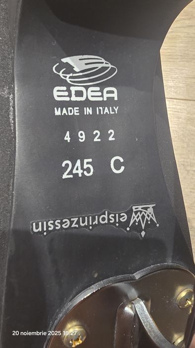 Patine gheata Edea Motivo Black