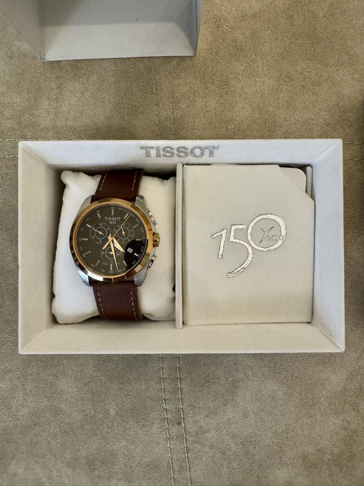 Часовник Tissot Couturier Chronograph Dual Tone
