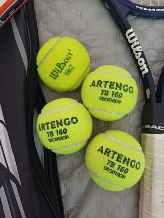 Тенис ракети Wilson и Dunlop с калъф + тенис топки