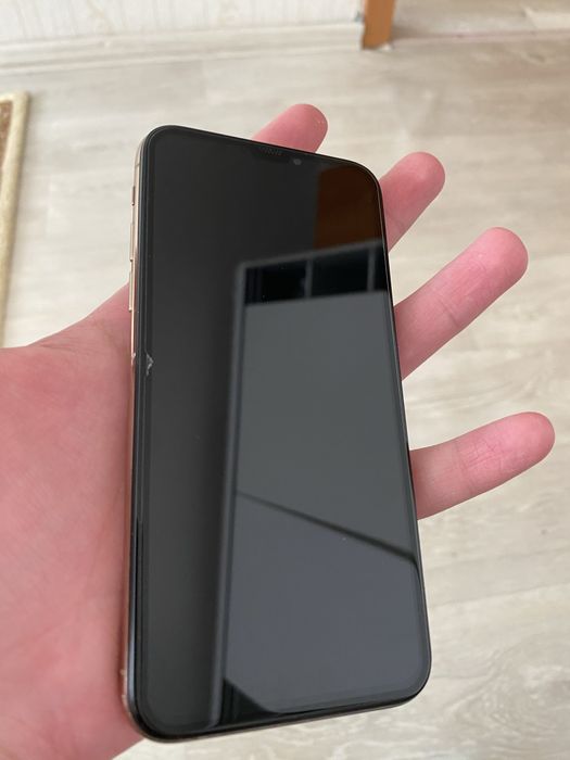 Айфон xs.