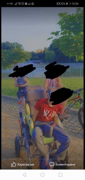 Инвалидна детска количка