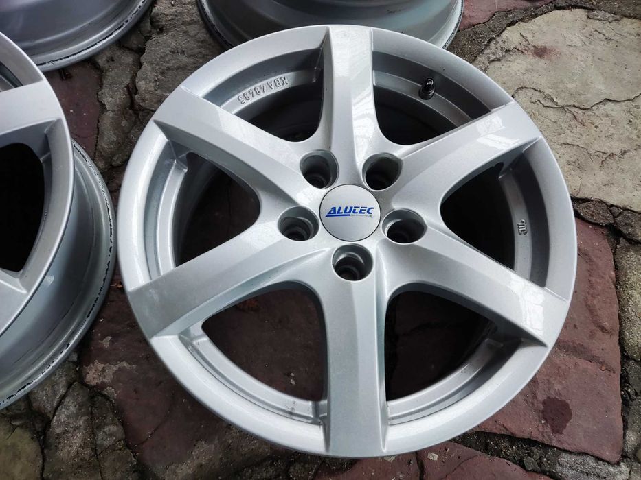 16 цола 5x114,3  лети джанти 5х114,3 Alutec Nissan Kia Hyundai ET33