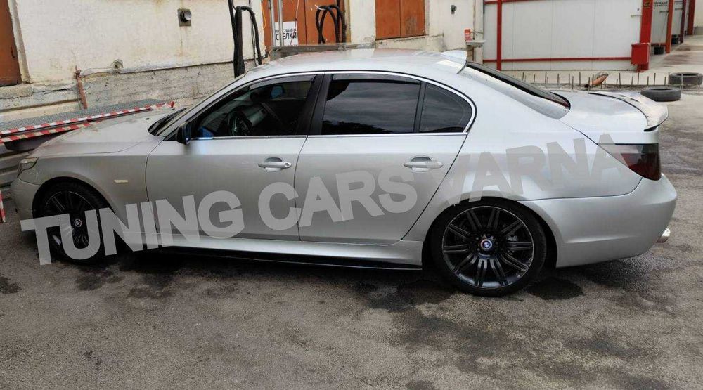 Лип добавка за прагове  БМВ Е60 Е61 BMW E60 E61 M-TECHNIK