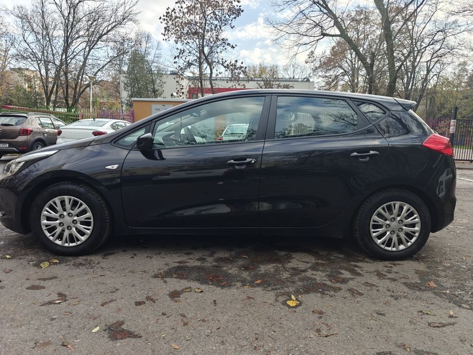 Vând  KIA Ceed 1.4