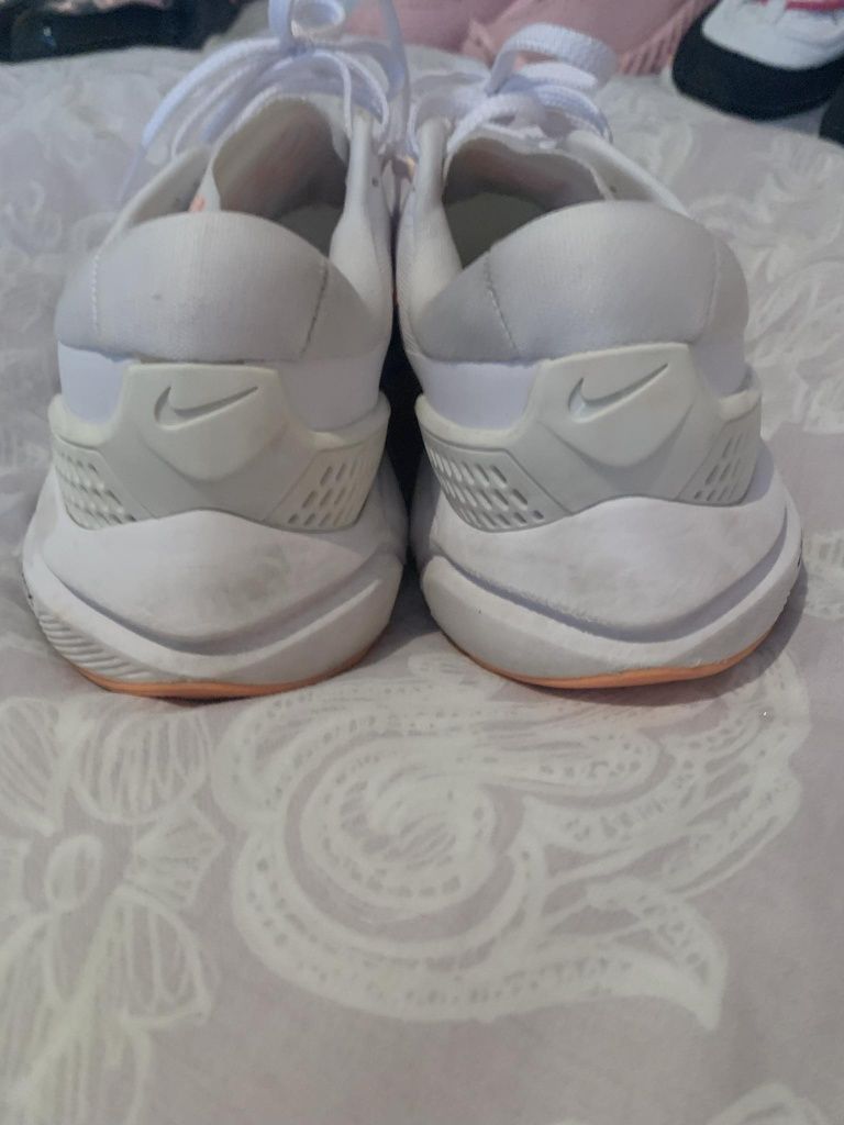 Дамски обувки Nike Air zoom