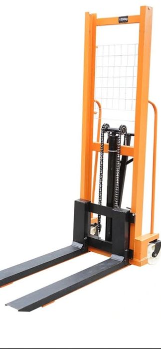 Inchiriem dezumidificatoare , drujba beton pistol legat fier scule