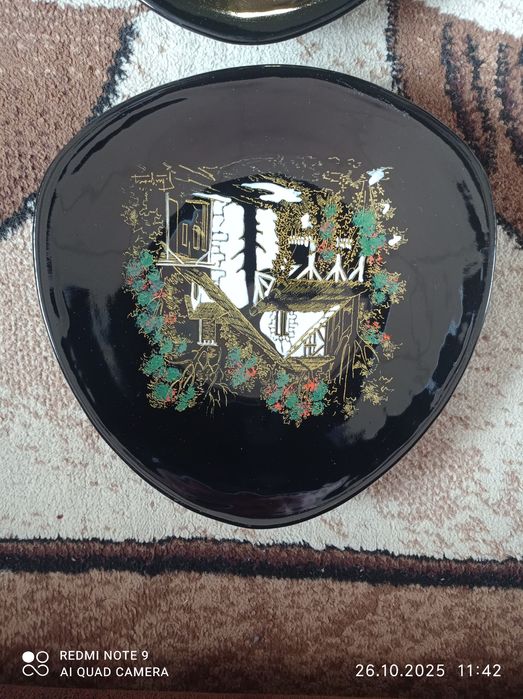 Френски порцелан чинии.