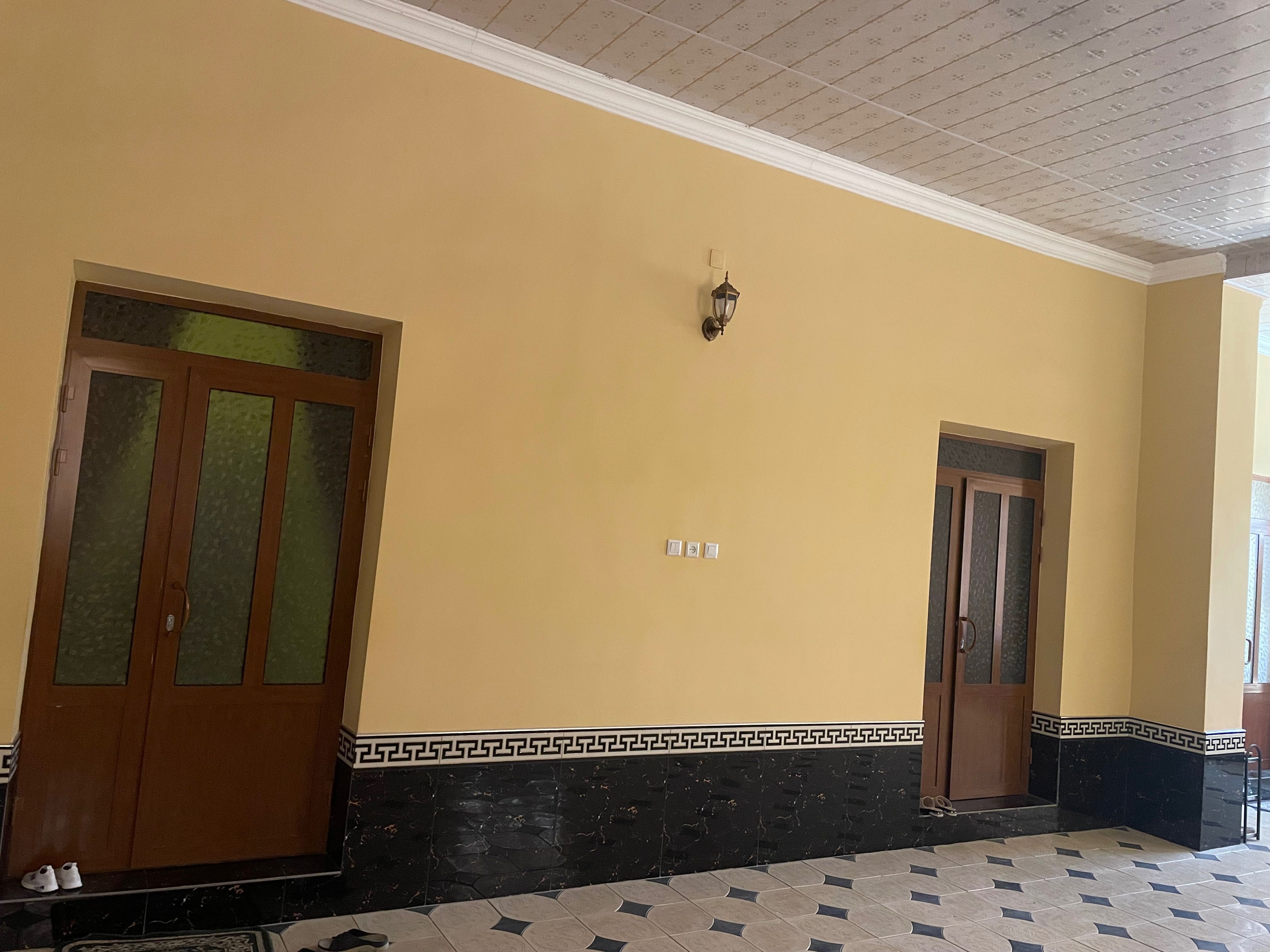 Hamma sharoitlarga ega tayyor hovli sotiladi