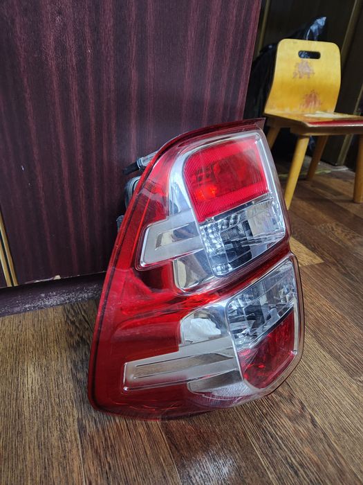 Продаётся правая фара от Chevrolet Cobalt