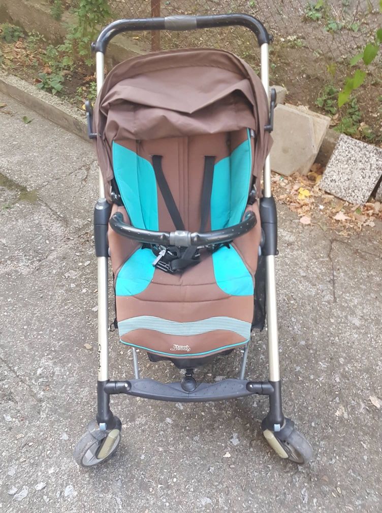 Количка с бебешки кош Maxi Cosi Bebe comfort Streety + подарък раница