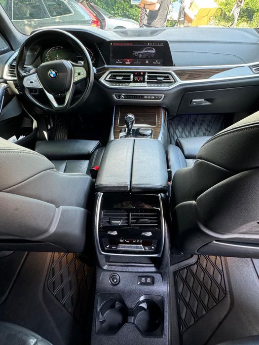 Bmw X7 GO7 4.0i - Model Individual