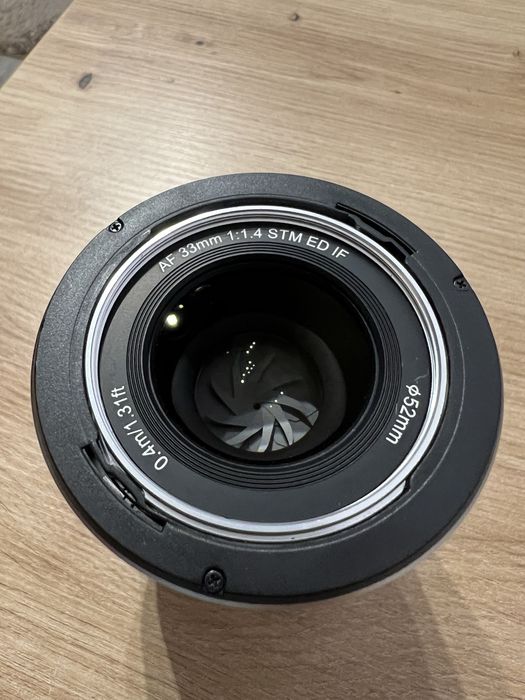 Viltrox 33mm 1.4 STM pt Canon