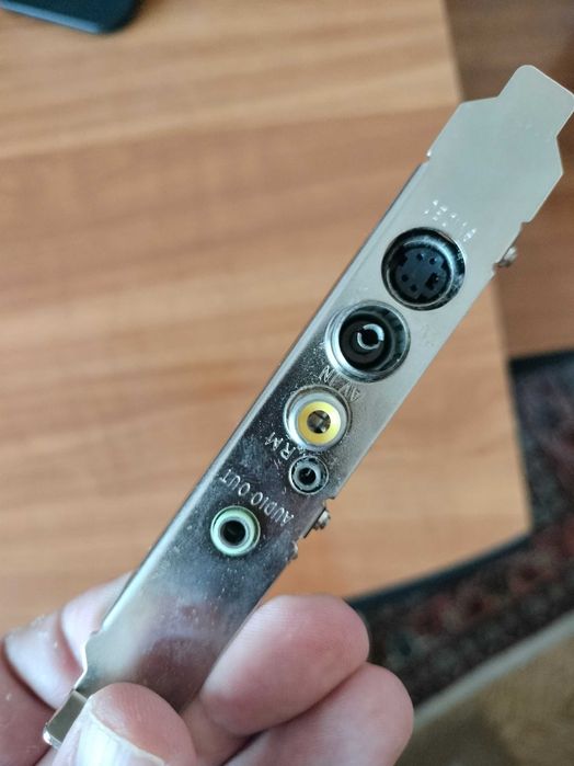 Tuner TV Analog PCI APC100 + FM Radio – X3m