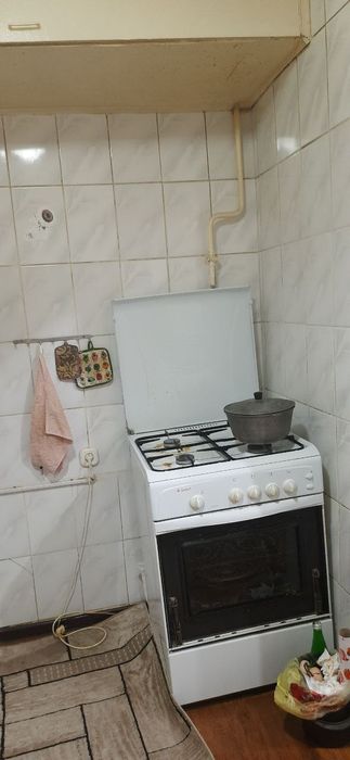 Чиланзар  15 квартал.  2х  комнатная.