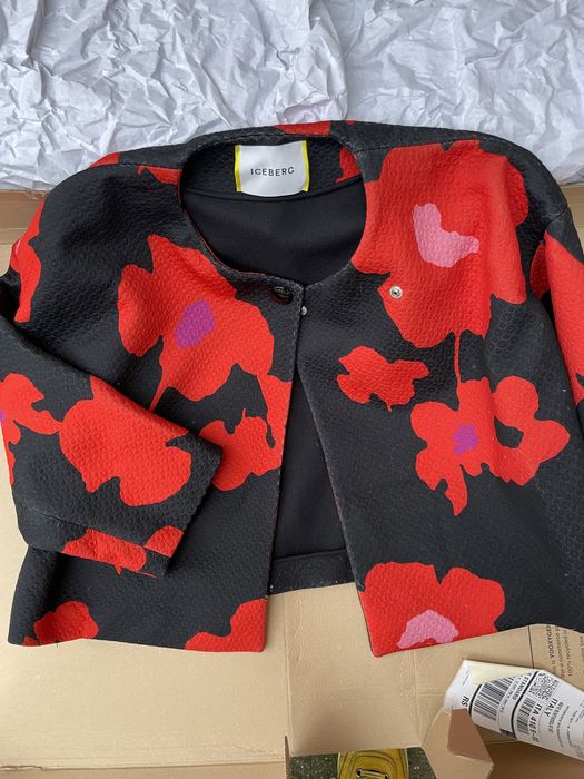 Дамски комплект ICEBERG €295/€177; €257/€155